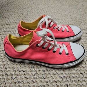 Converse Chuck Taylor All Star Low Womens Size 6 Pink Athletic Shoes Sneakers